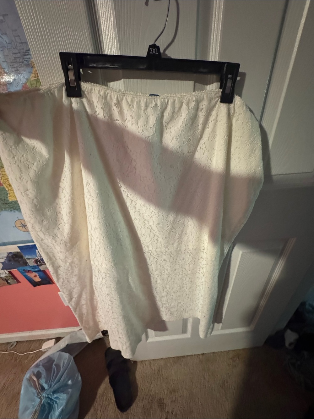 Old Navy Cream Lace Midi Skirt